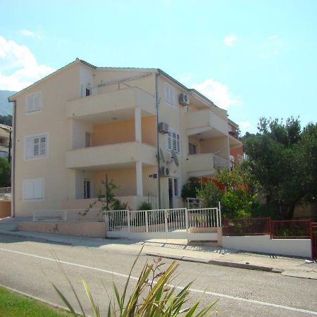 Apartments Ada Tučepi Εξωτερικό φωτογραφία
